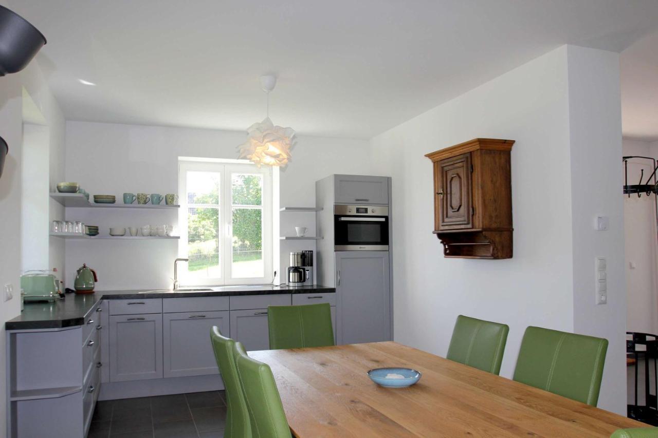 Wassernahes Ferienhaus Mit Meerblick Und Schwimmbadnutzung In Sellin - Ferienhaus Rohrweihe 加格尔 外观 照片