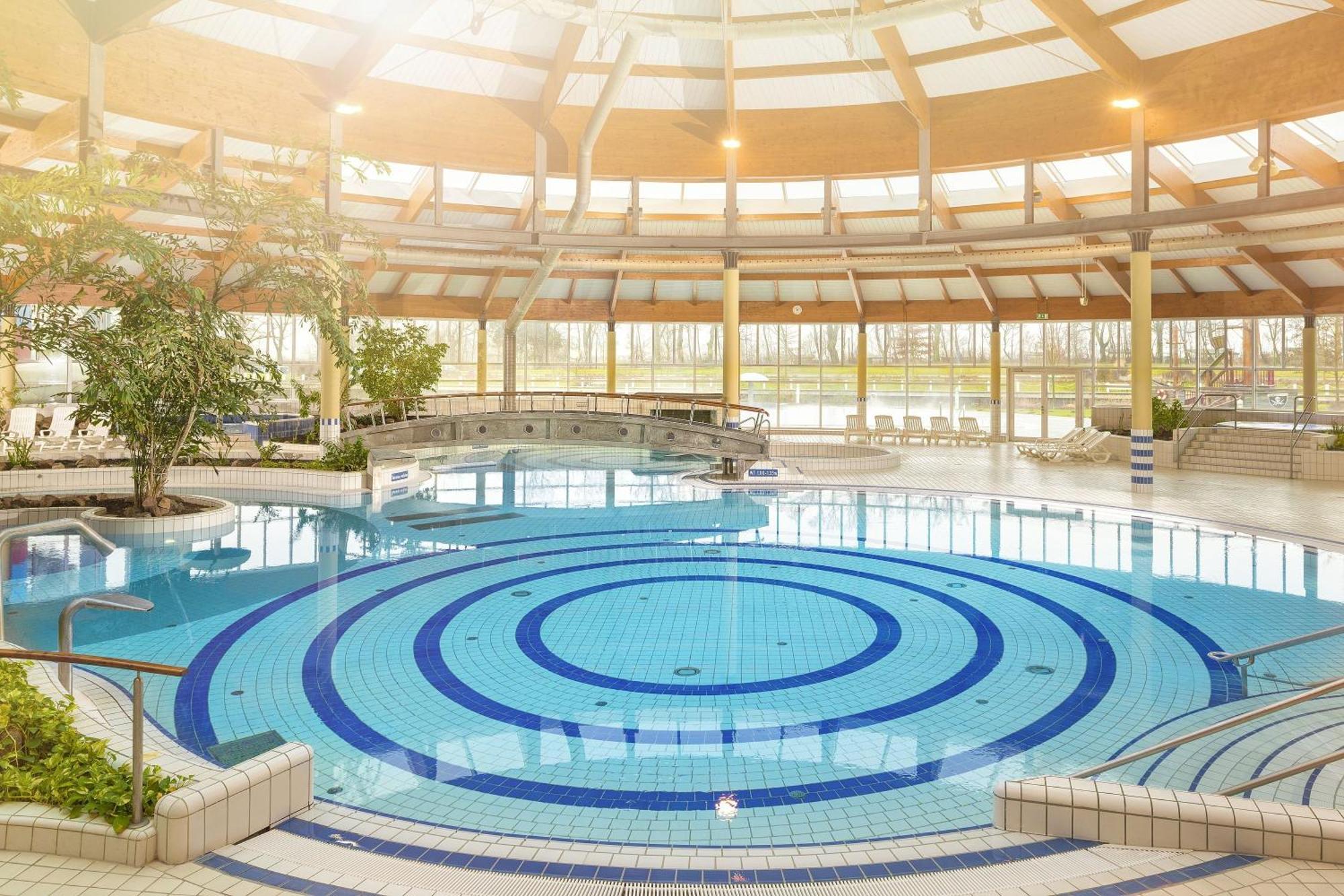 Wassernahes Ferienhaus Mit Meerblick Und Schwimmbadnutzung In Sellin - Ferienhaus Rohrweihe 加格尔 外观 照片